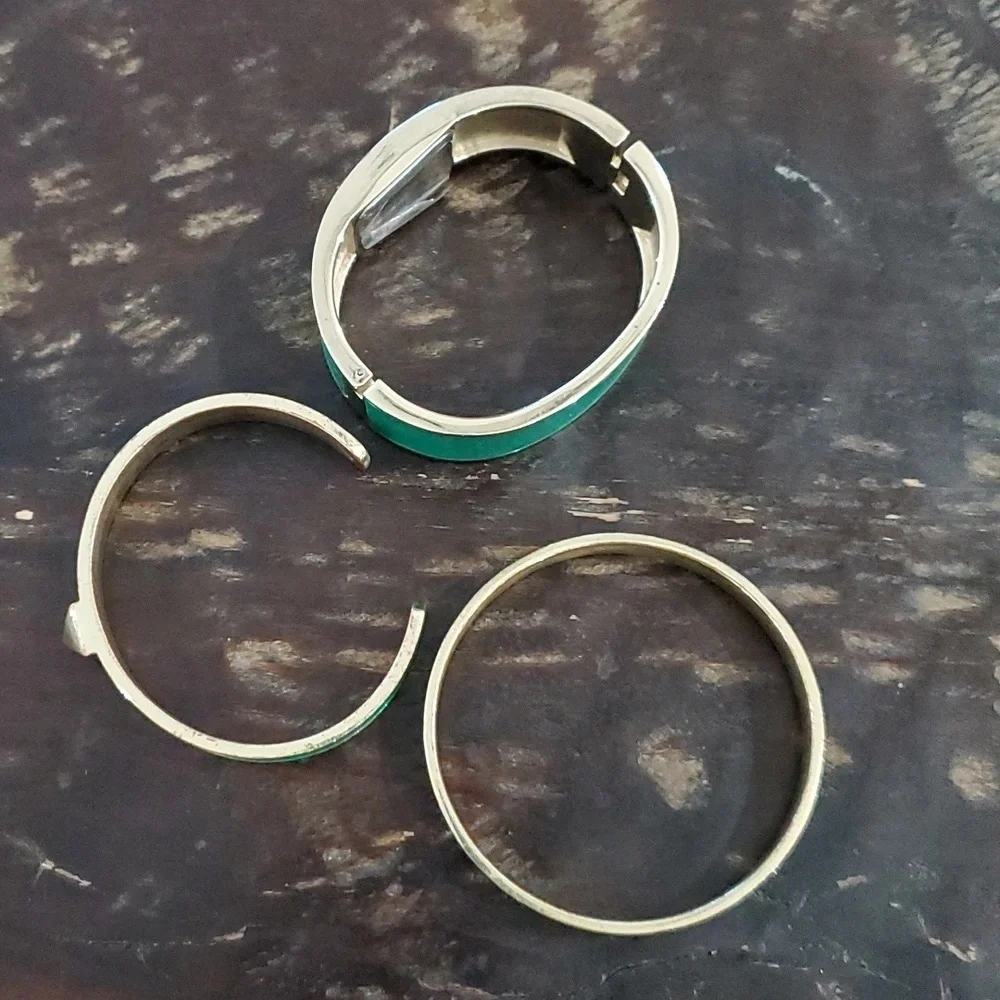VINTAGE 3 PIECE KELLY GREEN QUARTZ WATCH BRACELET BANGLE BUNDLE